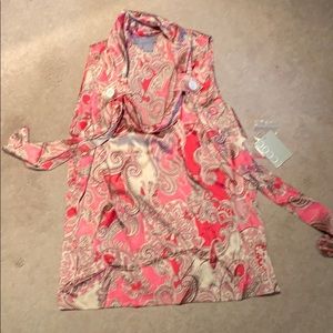 Eccoci silk sleeveless blouse